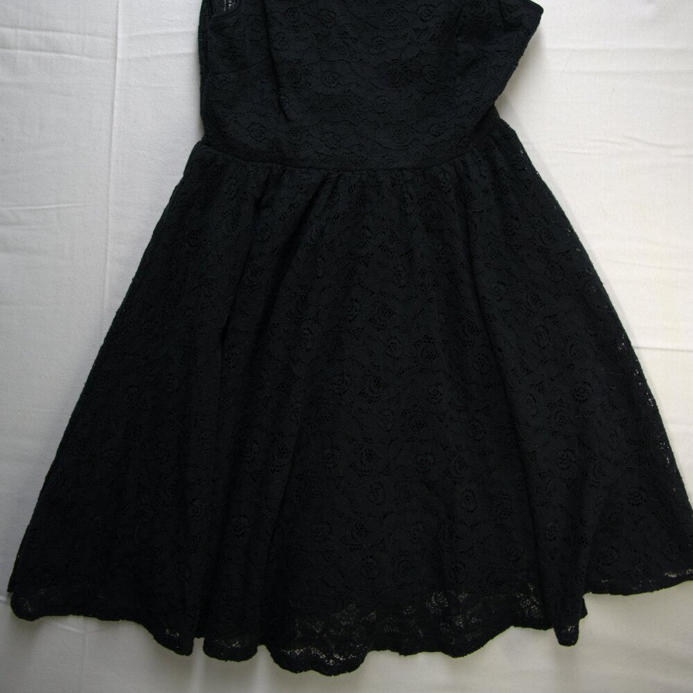 Little Black Lacey Backless Dress - Picture 3 of 8